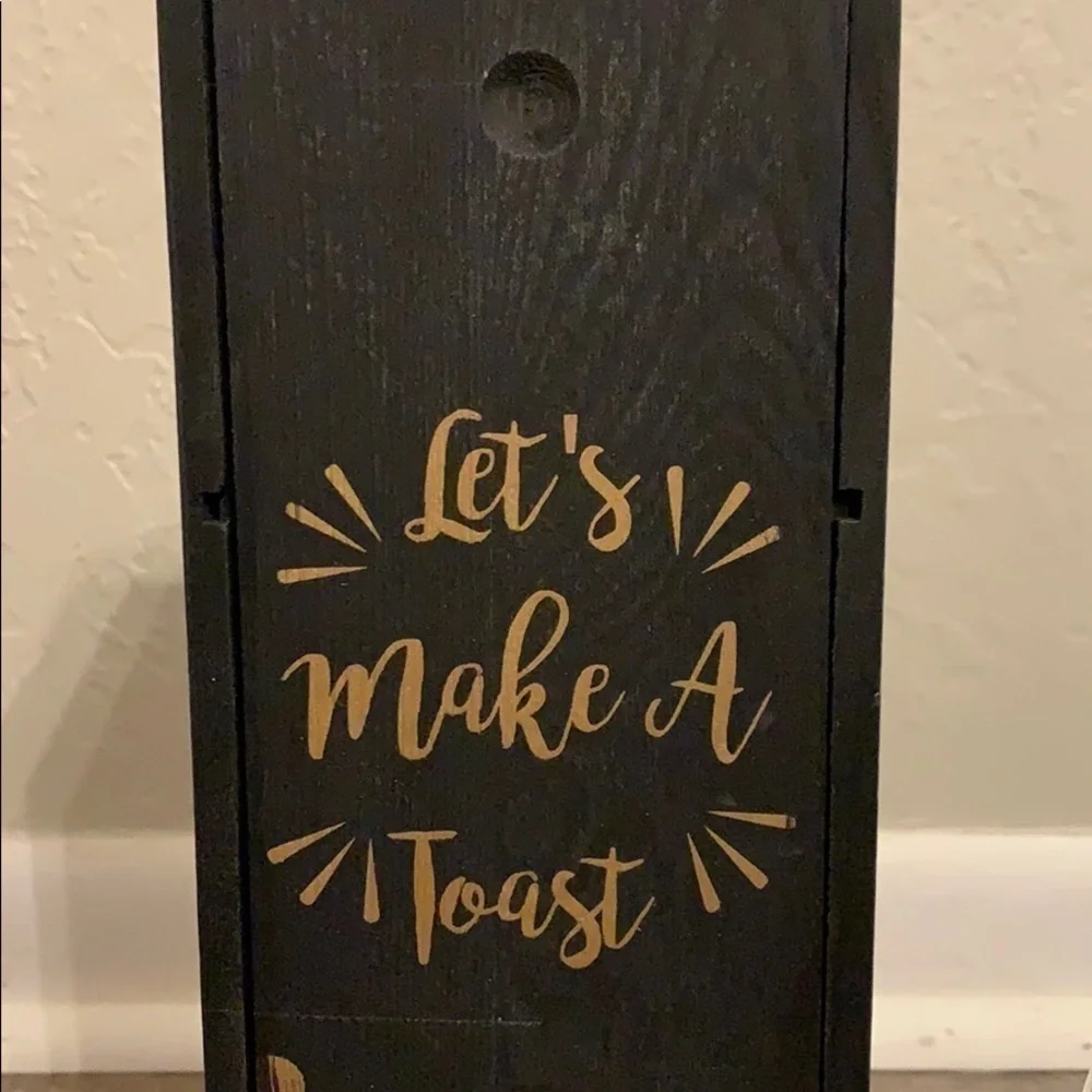 MChampagne or‎ wine bottle carrier